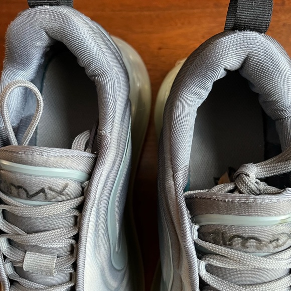Nike Gray Air Max 720 Women’s Sneakers Shoes - Picture 9 of 12